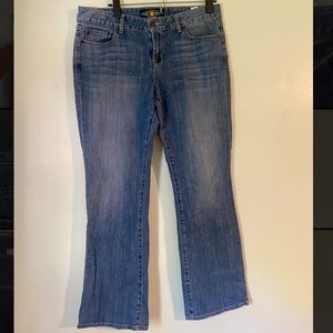 Lucky Brand Mid Rise Bootcut Jeans 12/31